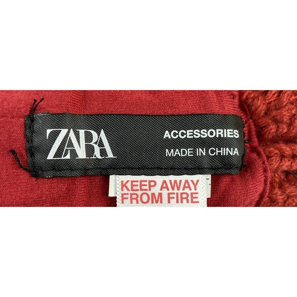 Zara Kids Knit Bennie With Pom, One Size Fits Most, Red - Picture 3 of 3